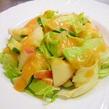 野菜と果物の柿ドレサラダ